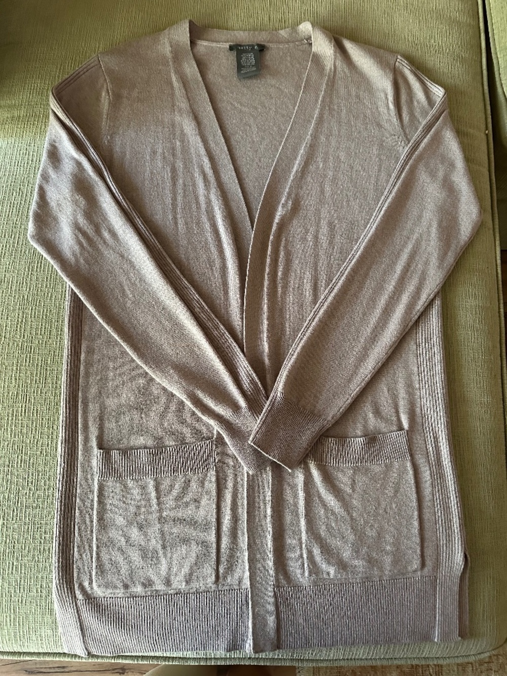 Hip length Sweater